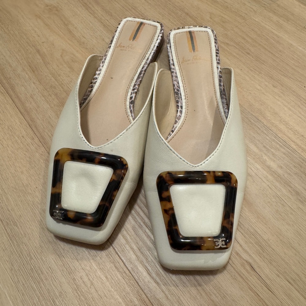 Sam Edelman Jolee Ivory Leather Tortoise Buckle Square Toe Mules Flat Womens 6.5 - Picture 2 of 8